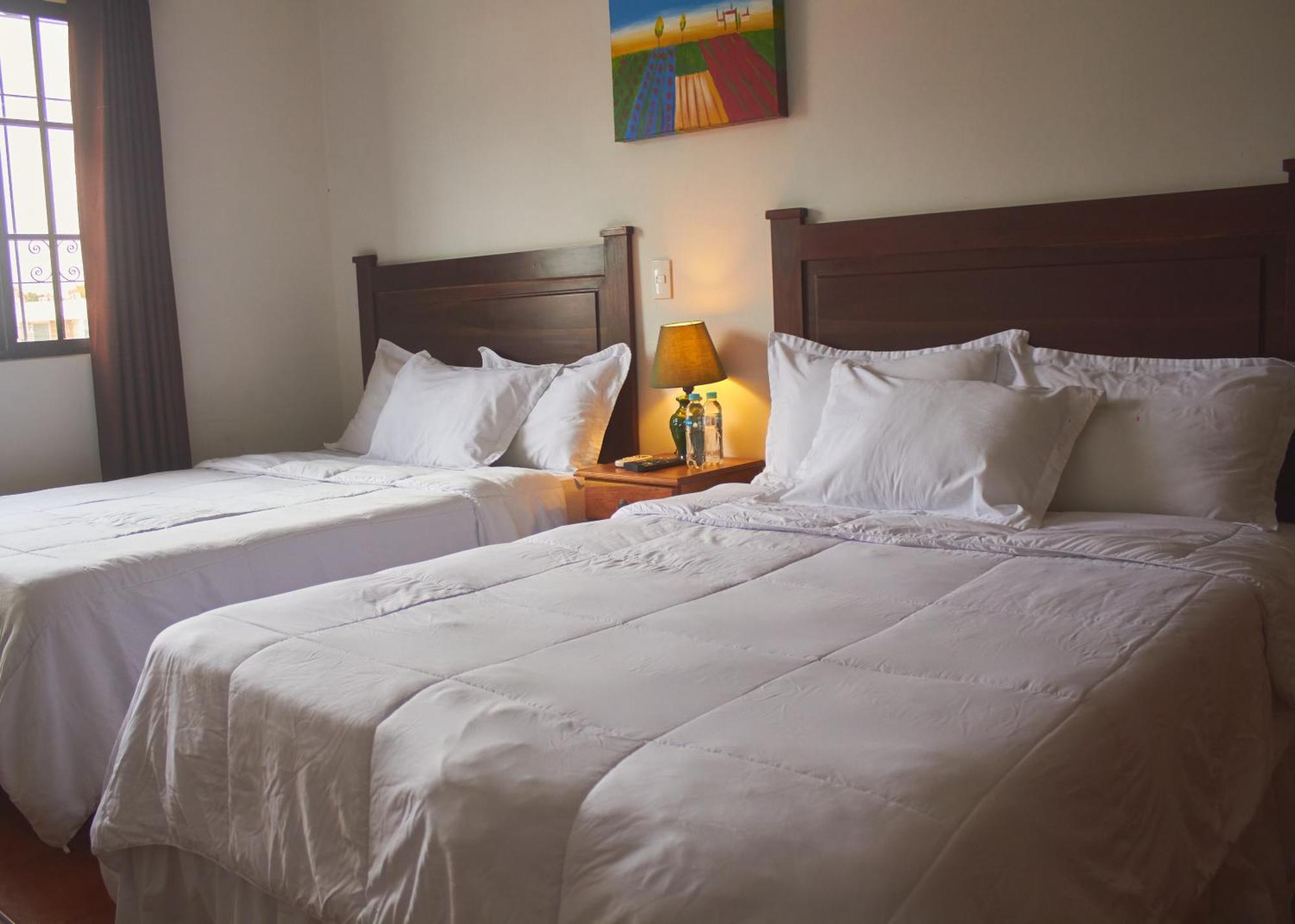 Hotel Villa Antigua San Salvador Extérieur photo