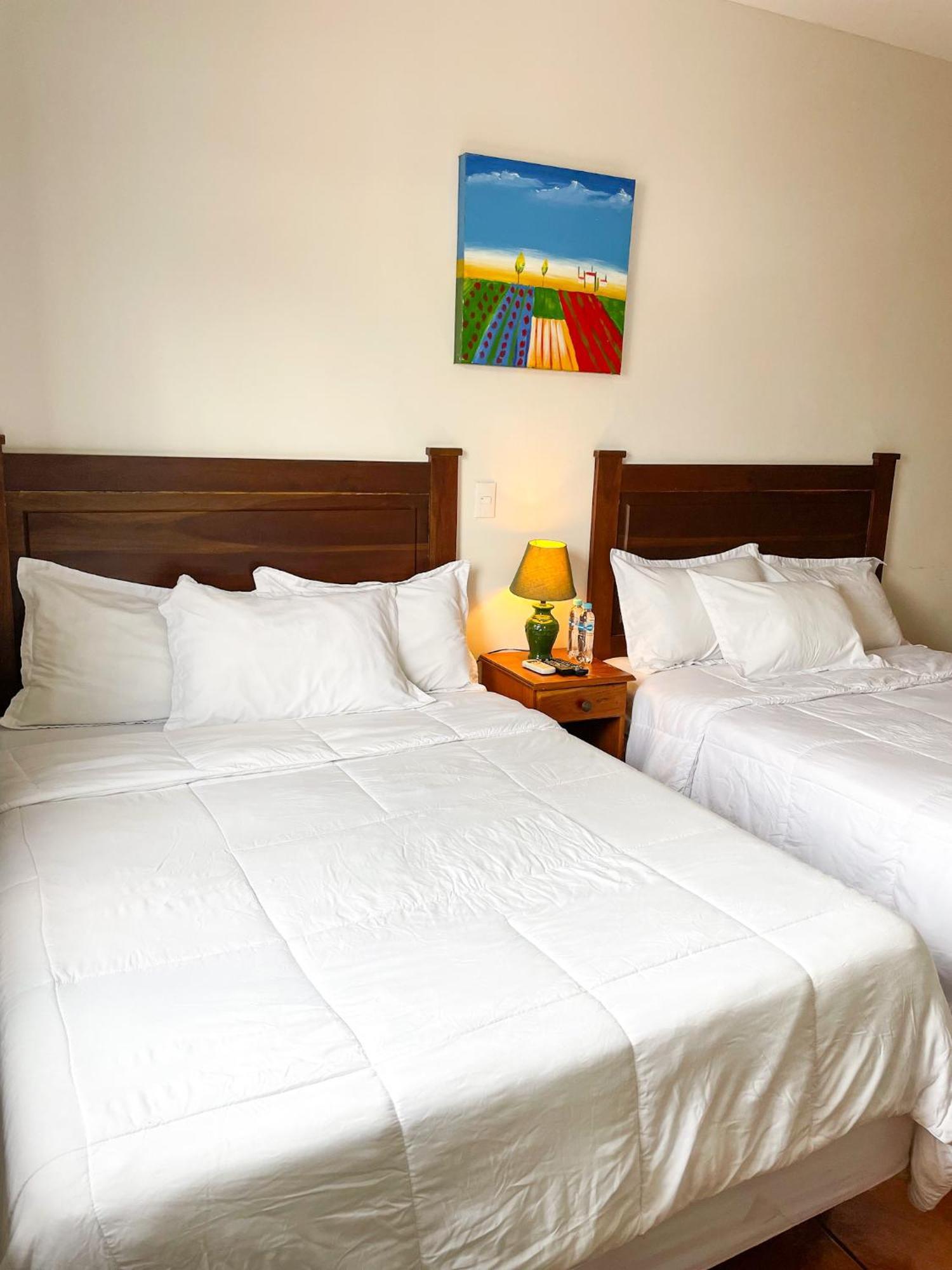Hotel Villa Antigua San Salvador Extérieur photo